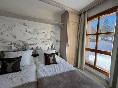 Un ou plusieurs lits dans un hébergement de l'établissement Arc 1950 - Appartement cosy 4 pers, wifi, skis aux pieds - FR-1-686-47