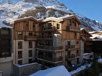Vue générale sur la montagne ou vue sur la montagne depuis l'appartement
