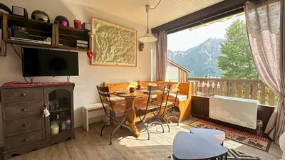 Vue générale sur la montagne ou vue sur la montagne depuis l'appartement