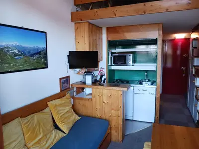 Cuisine ou kitchenette dans l'établissement Studio mezzanine pour 5 personnes aux Arcs 1800 avec animaux admis - FR-1-411-964