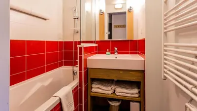 Salle de bains dans l'établissement Studio Coin Nuit 4 Personnes MAE-2351
