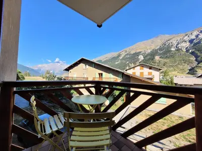 Vue générale sur la montagne ou vue sur la montagne depuis l'appartement