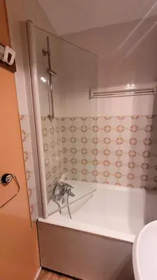 Salle de bains dans l'établissement Résidence Arcelle / Arselle - Studio pour 4 Personnes MAE-0403