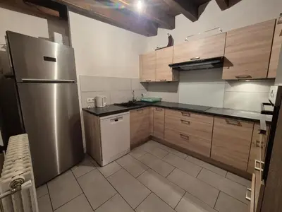 Cuisine ou kitchenette dans l'établissement CHALET CROUZE - Chaleureux Chalet, ski au pied - 14 personnes