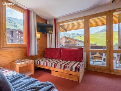 Vue générale sur la montagne ou vue sur la montagne depuis l'appartement