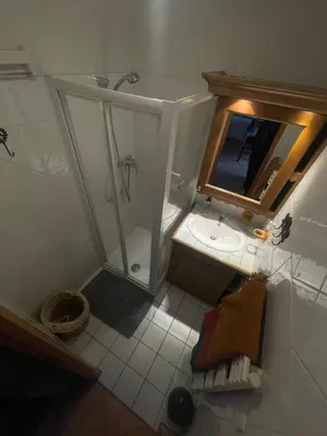 Salle de bains dans l'établissement Appartement à la montagne