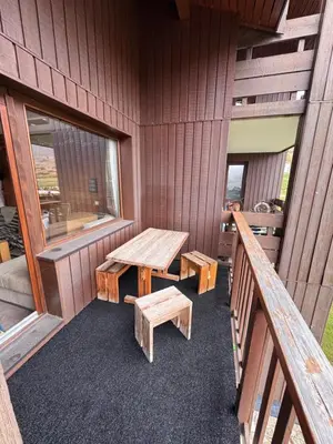 Balcon ou terrasse dans l'établissement Appartement Ski aux pieds 3 ch balcon vue pistes et place parking