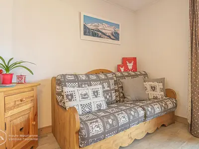 Un ou plusieurs lits dans un hébergement de l'établissement Aussois : Appartement 2 pièces, terrasse, 6 pers, animaux admis, WIFI - FR-1-840-10