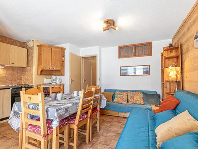 Cuisine ou kitchenette dans l'établissement Appartement avec terrasse ensoleillée, animaux admis, parking inclus - FR-1-840-4