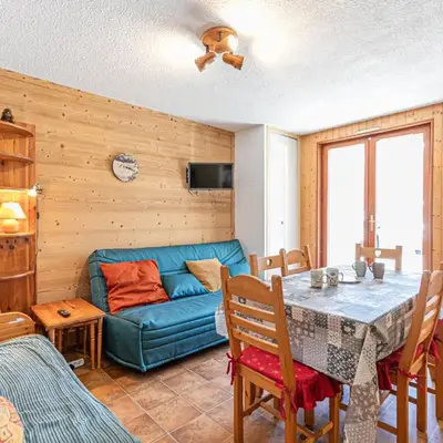 Appartement avec terrasse ensoleillée