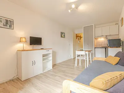 Cuisine ou kitchenette dans l'établissement Studio 21m² avec balcon à Aussois, proche remontées mécaniques - FR-1-840-15