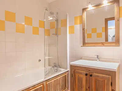 Plan de l'établissement Spacieux appartement 6 personnes à Aussois avec balcon et WIFI - FR-1-840-13
