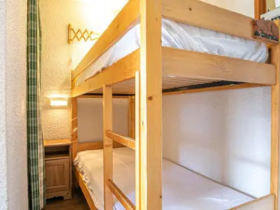 Un ou plusieurs lits dans un hébergement de l'établissement Studio cocooning 3 pers, vue montagnes à Aussois - FR-1-840-33