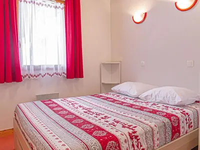 Plan de l'établissement Chalet cosy 2 pièces près des pistes, 6 pers, parking inclus - FR-1-840-23