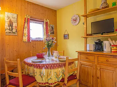 Plateau bouilloire dans l'établissement Studio fonctionnel avec balcon pour 3 personnes - FR-1-840-36