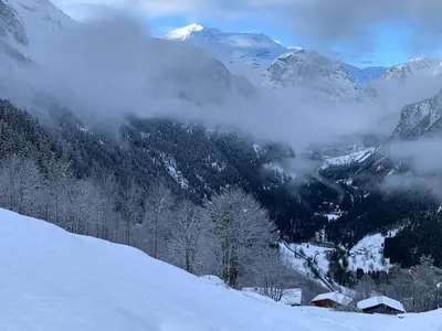 Paysage naturel près de le chalet
