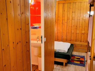 Salle de bains dans l'établissement Appartement 5 pers, Lumineux, Wifi, Animaux admis - FR-1-346-584