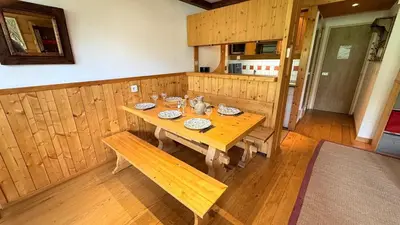 Cuisine ou kitchenette dans l'établissement Superbe Duplex Centre Station