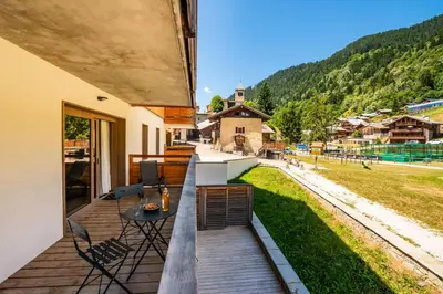 Vue générale sur la montagne ou vue sur la montagne depuis l'appartement