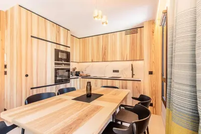 Cuisine ou kitchenette dans l'établissement Résidence Les Cristaux - CRISTAUX B20 MAE-0301