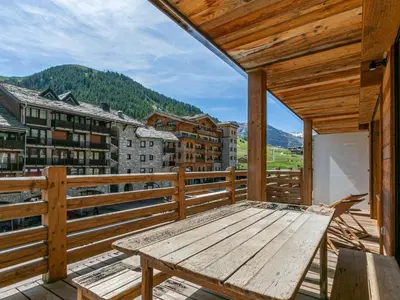 Vue générale sur la montagne ou vue sur la montagne depuis l'appartement