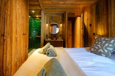 Un ou plusieurs lits dans un hébergement de l'établissement NEW Appart Alpin Luxury Serenity Mountain View