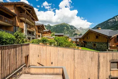 Vue générale sur la montagne ou vue sur la montagne depuis l'appartement