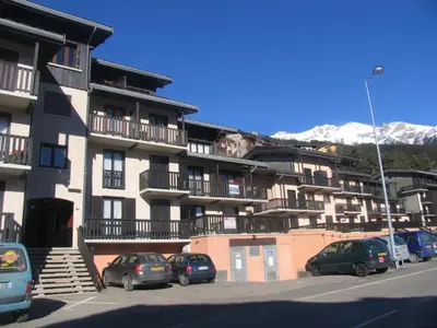 Vue générale sur la montagne ou vue sur la montagne depuis l'appartement