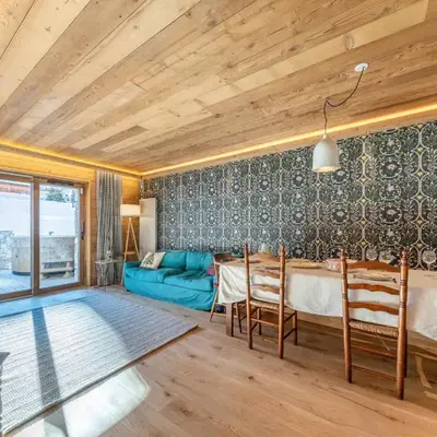 Luxueux appartement avec jacuzzi privé et piscine - FR-1-694-438