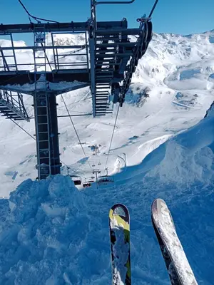 L'établissement Studio montagne en hiver