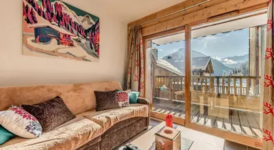 Vue générale sur la montagne ou vue sur la montagne depuis l'appartement