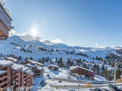Vue générale sur la montagne ou vue sur la montagne depuis l'appartement