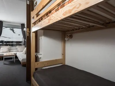 Un ou plusieurs lits dans un hébergement de l'établissement Studio lumineux skis aux pieds avec balcon à Tignes - FR-1-502-594