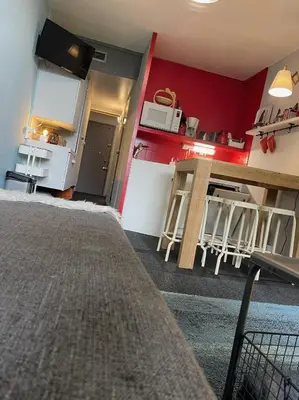 Cuisine ou kitchenette dans l'établissement Appartement confortable ARCS 2000 pour 5 personnes