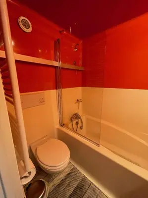 Salle de bains dans l'établissement Appartement confortable ARCS 2000 pour 5 personnes