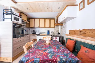 Cuisine ou kitchenette dans l'établissement La Romantiere