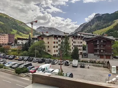 Vue générale sur la montagne ou vue sur la montagne depuis l'appartement