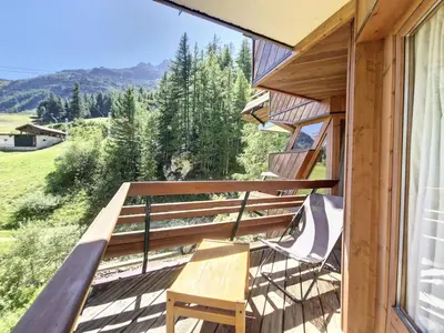Vue générale sur la montagne ou vue sur la montagne depuis l'appartement