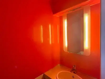 Salle de bains dans l'établissement Studette cosy au centre, WIFI gratuit - FR-1-346-588