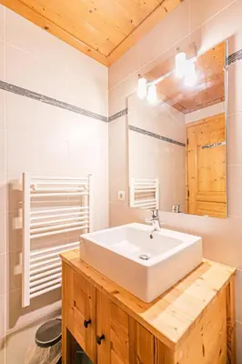 Salle de bains dans l'établissement Résidence Le Criterium - Résidence Le Critérium 3 Chalet A Appartement 1 MAE-1993