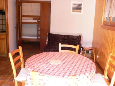 Plan de l'établissement Résidence Immeuble Rue Tournaz - Studio bien agencé et bien situé MAE-2093
