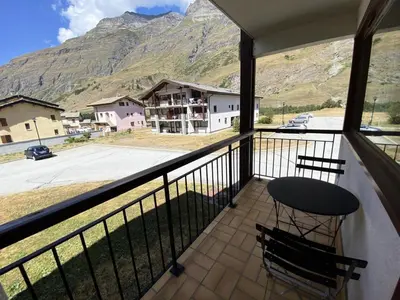 Vue générale sur la montagne ou vue sur la montagne depuis l'appartement