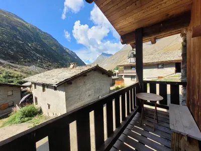 Vue générale sur la montagne ou vue sur la montagne depuis l'appartement