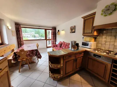 Cuisine ou kitchenette dans l'établissement Résidence Les Balcons Des Curtious - Appartement 2 pièces - 6 personnes MAE-2173
