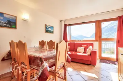 Vue générale sur la montagne ou vue sur la montagne depuis l'appartement