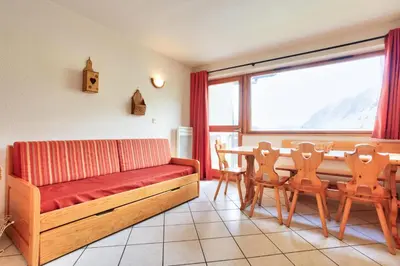 Coin salon dans l'établissement Résidence Les Balcons Des Curtious - Appartement 4 pièces - 8 personnes MAE-2393