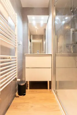 Salle de bains dans l'établissement Résidence Cokott - 4 Pièces pour 8 Personnes MAE-2403