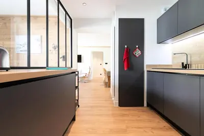 Cuisine ou kitchenette dans l'établissement Résidence Cokott - 4 Pièces pour 8 Personnes MAE-2403