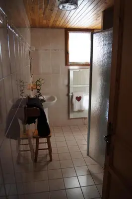 Salle de bains dans l'établissement Résidence Andagne - Appartement spacieux bien situé MAE-2423