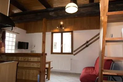 Télévision ou salle de divertissement dans l'établissement Résidence La Buffaz - Studio pour 4 Personnes MAE-2553
